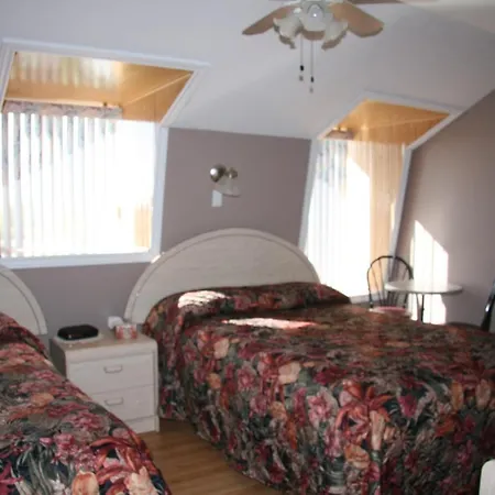 Auberge Janine Du Havre Shippagan Exterior photo